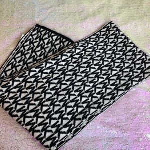 Michael Kors scarf